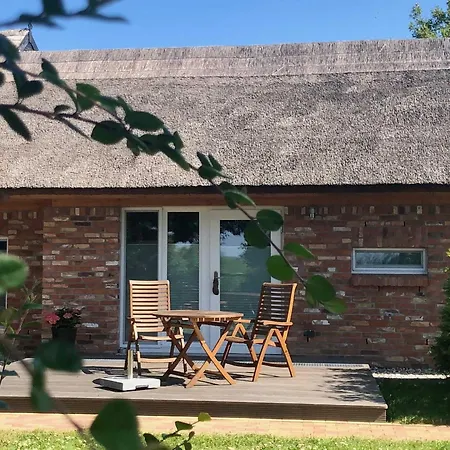 Holiday home Boddenblick Fw Marlen